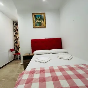 https://hostal-granvia-628.catalonia-hotels.com